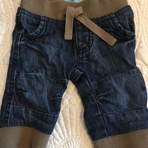 Old Navy tan & denim jeans. 0-3 months